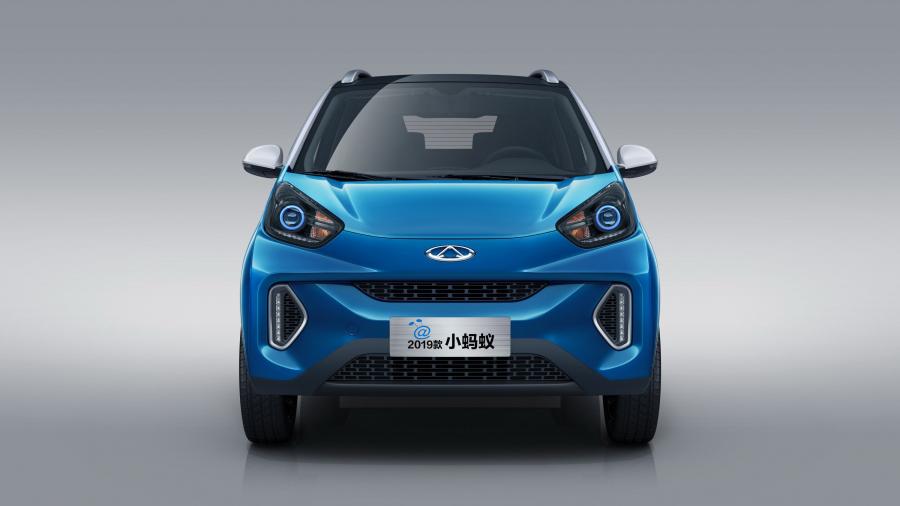  Chery eQ1 2019 года  (фото 5 из 11)